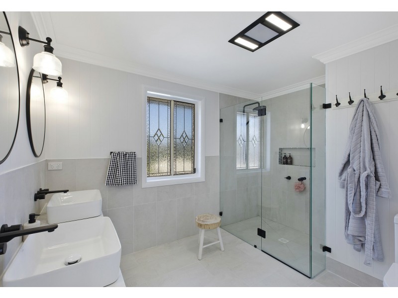 16 Terilbah Place, The Entrance North NSW 2261