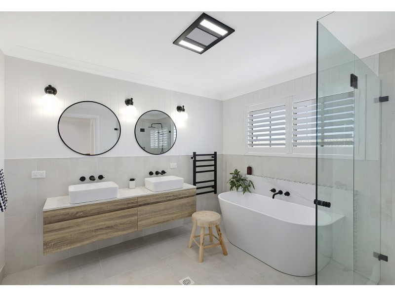 16 Terilbah Place, The Entrance North NSW 2261