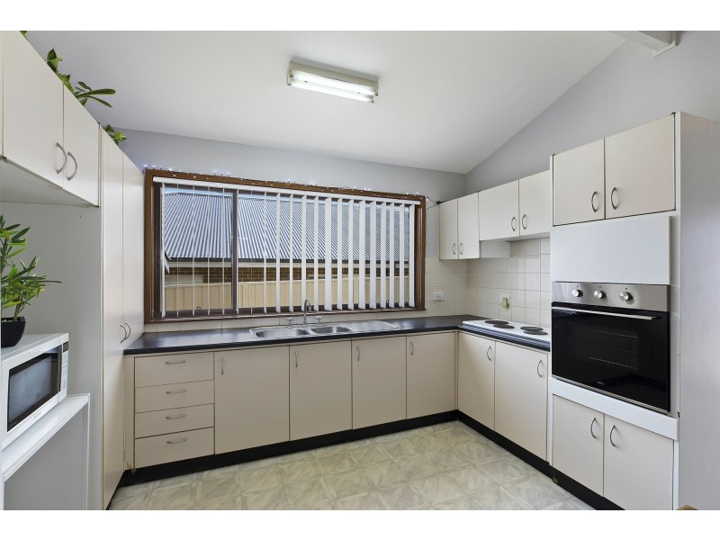 48 Cunningham Road, Killarney Vale NSW 2261