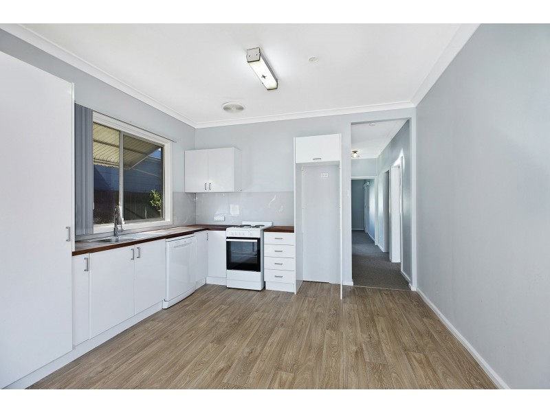 34 Thompson Street, Long Jetty NSW 2261