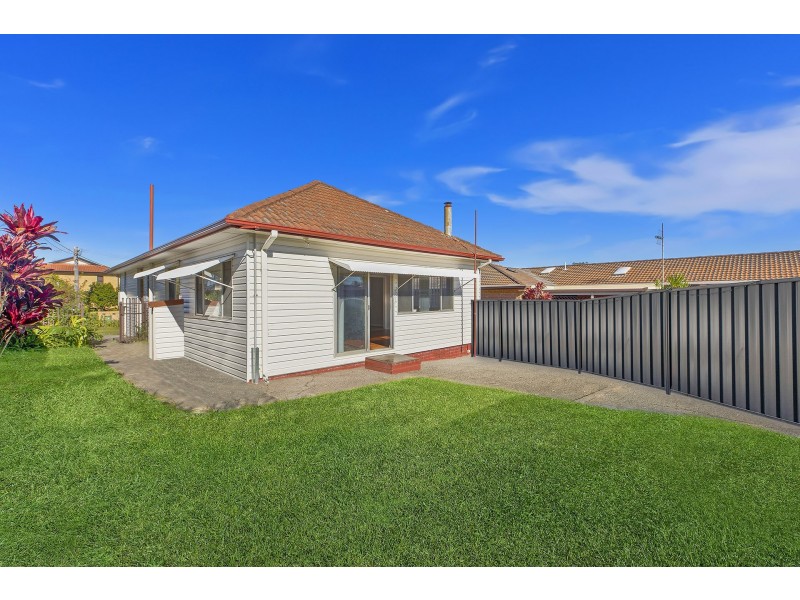 34 Thompson Street, Long Jetty NSW 2261