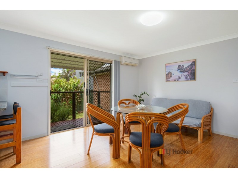 30a Poplars Avenue, Bateau Bay NSW 2261