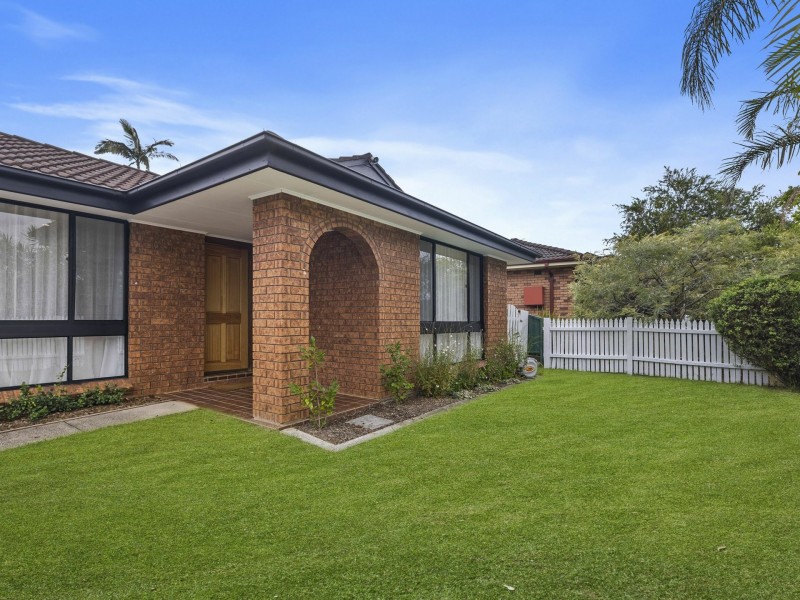21 Pendant Parade, Killarney Vale NSW 2261