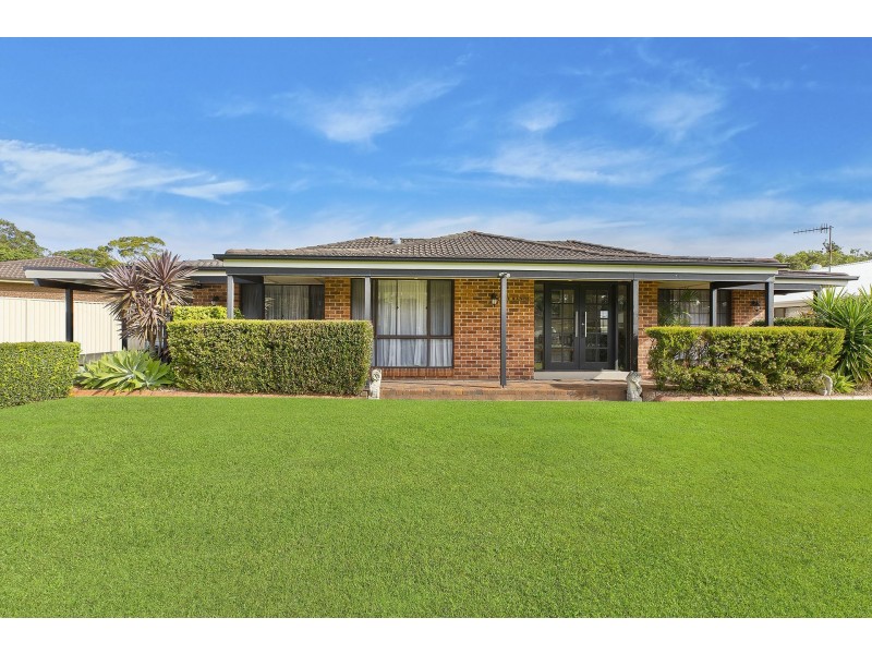 29 Murrumbidgee Crescent, Bateau Bay NSW 2261