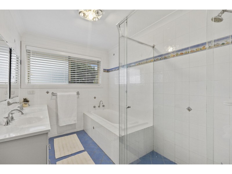 22 Aubrey Street, Killarney Vale NSW 2261