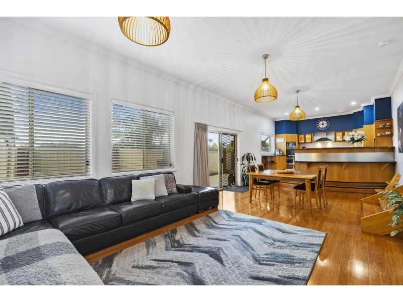 22 Aubrey Street, Killarney Vale NSW 2261