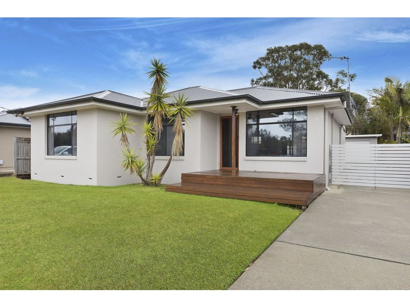 69 Flinders Avenue, Killarney Vale NSW 2261