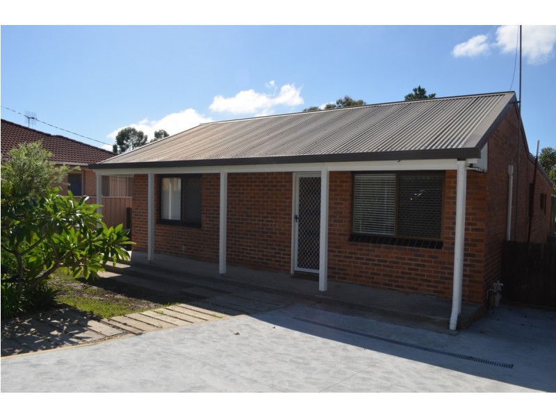 28 Main Street, Killarney Vale NSW 2261