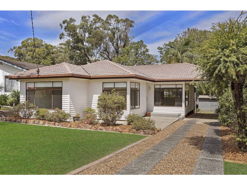 40 George Hely Crescent, Killarney Vale NSW 2261