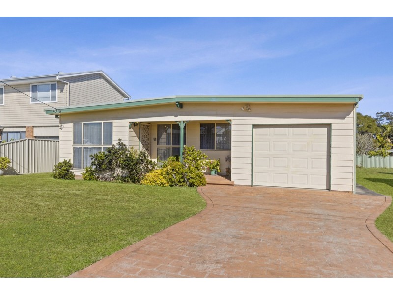 84 George Evans Road, Killarney Vale NSW 2261