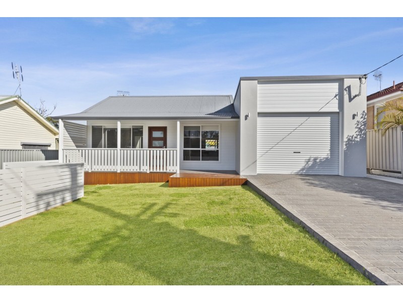 14 East Street, Killarney Vale NSW 2261