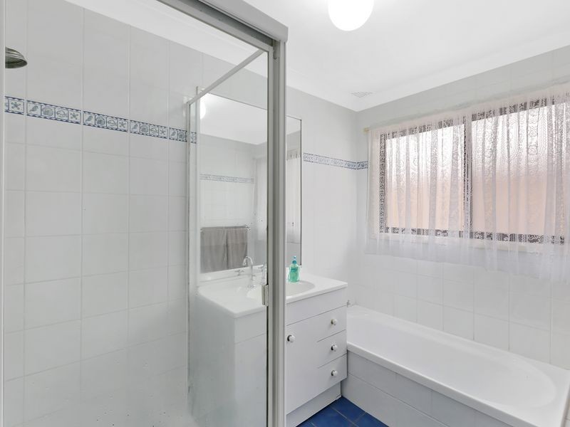 18 Wombat Street, Berkeley Vale NSW 2261