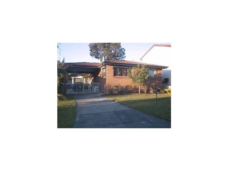 23 Turana St, Killarney Vale NSW 2261