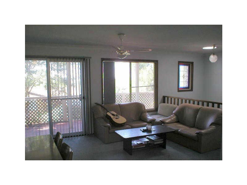 35 Wyong Road, Berkeley Vale NSW 2261