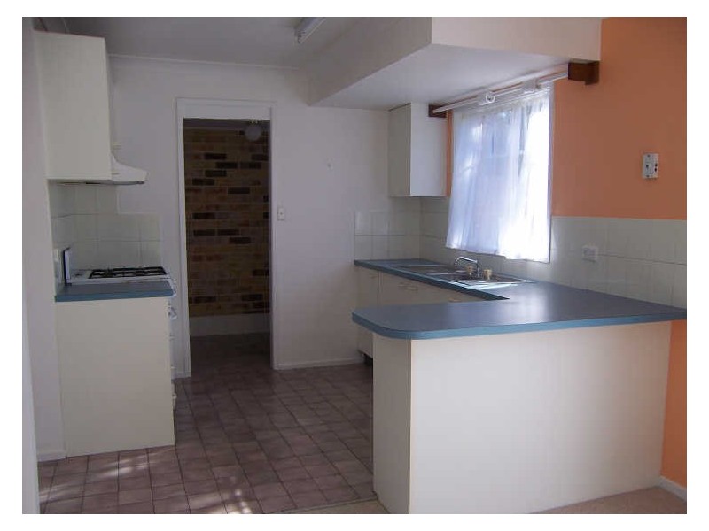 20/1 Hobbs Close, Bateau Bay NSW 2261