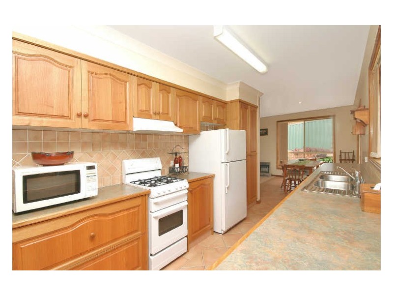 108 Bottlebrush Drive, Glenning Valley NSW 2261