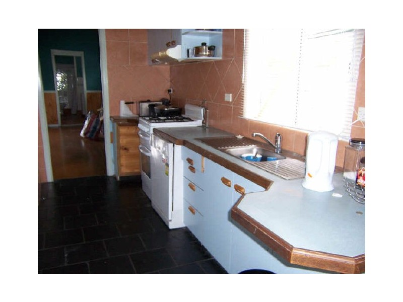 Berkeley Vale NSW 2261