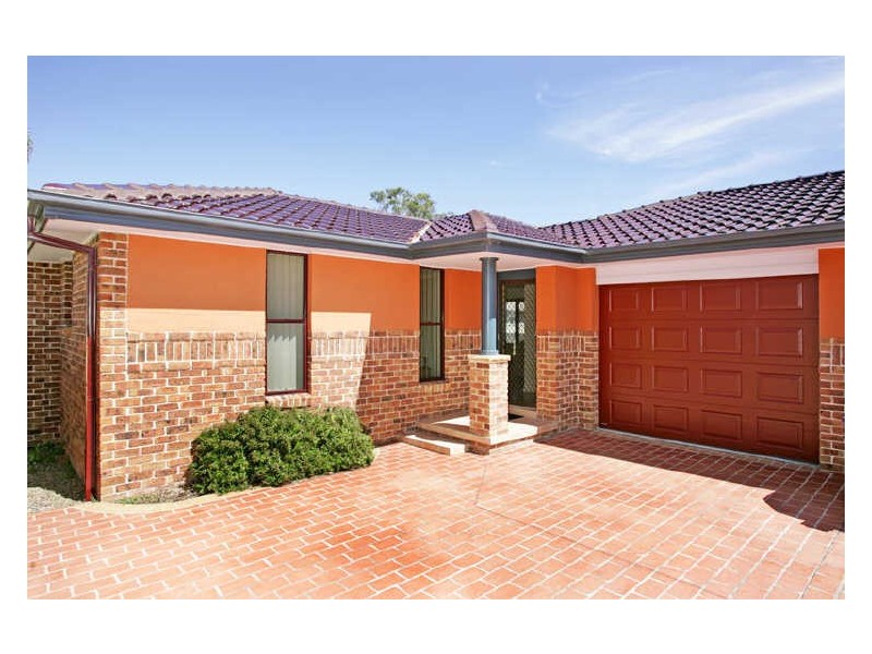 2/5 Naelcm Avenue, Killarney Vale NSW 2261
