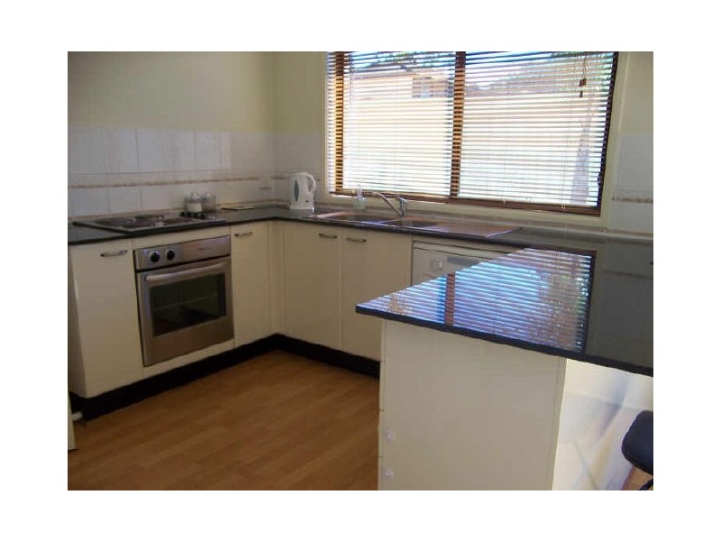 Bateau Bay NSW 2261