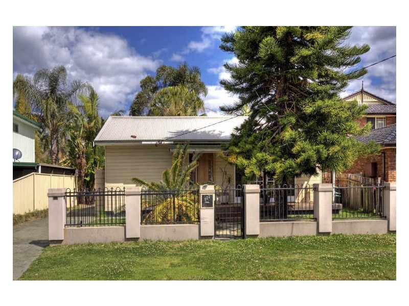 122 Lakedge Ave, Berkeley Vale NSW 2261