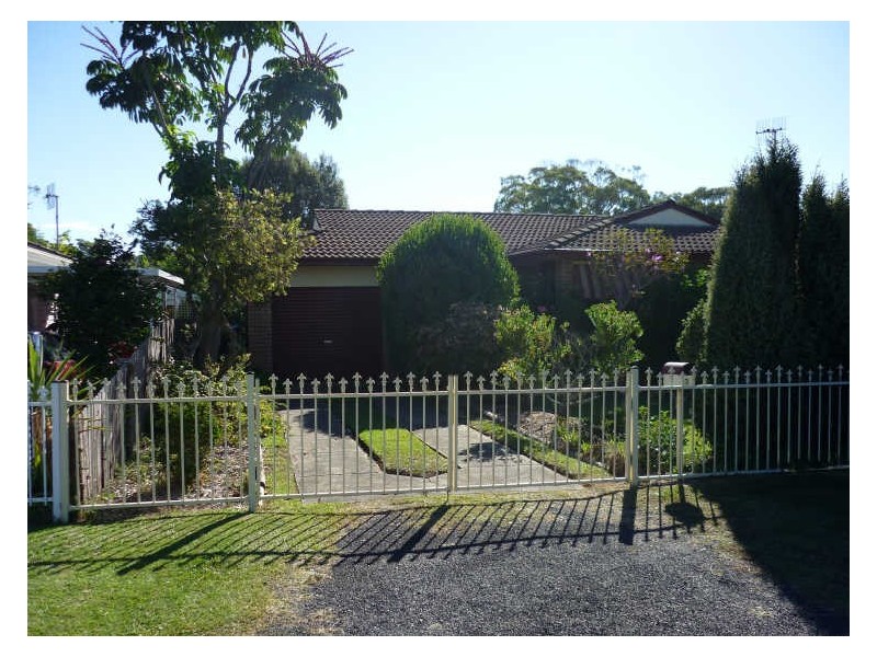 3 Cunningham Road, Killarney Vale NSW 2261