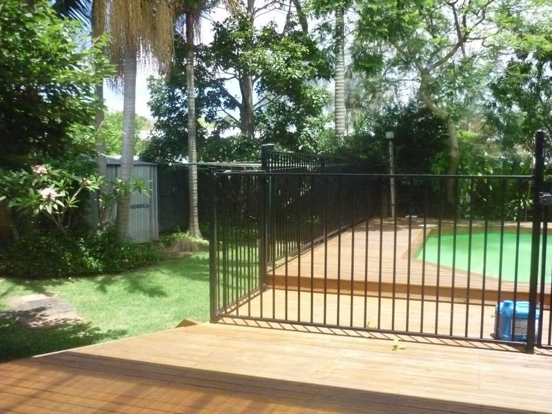 70 Kingsford Smith Drive, Berkeley Vale NSW 2261