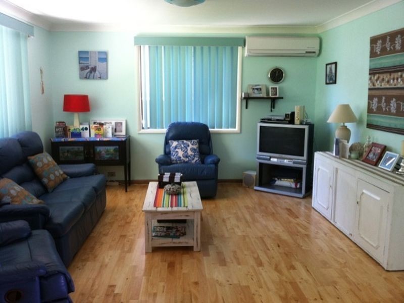 66 Kingsford Smith Drive, Berkeley Vale NSW 2261