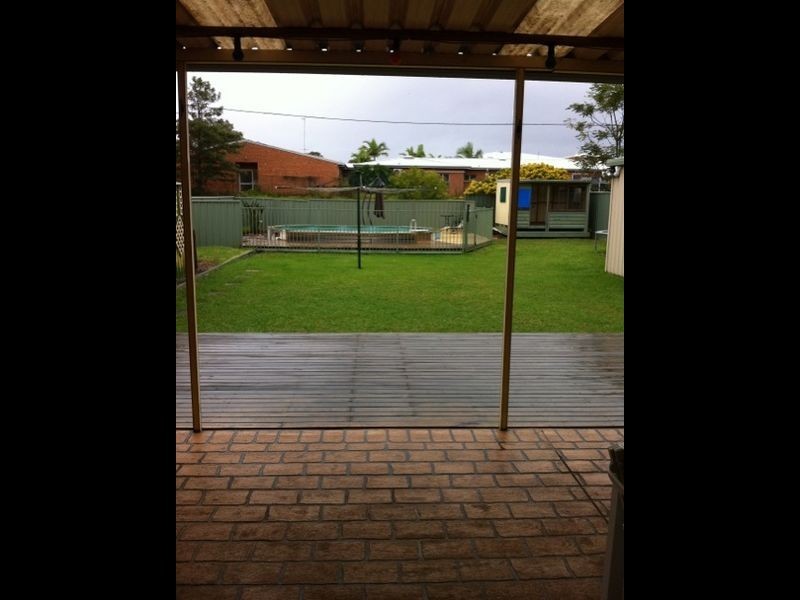 66 Kingsford Smith Drive, Berkeley Vale NSW 2261