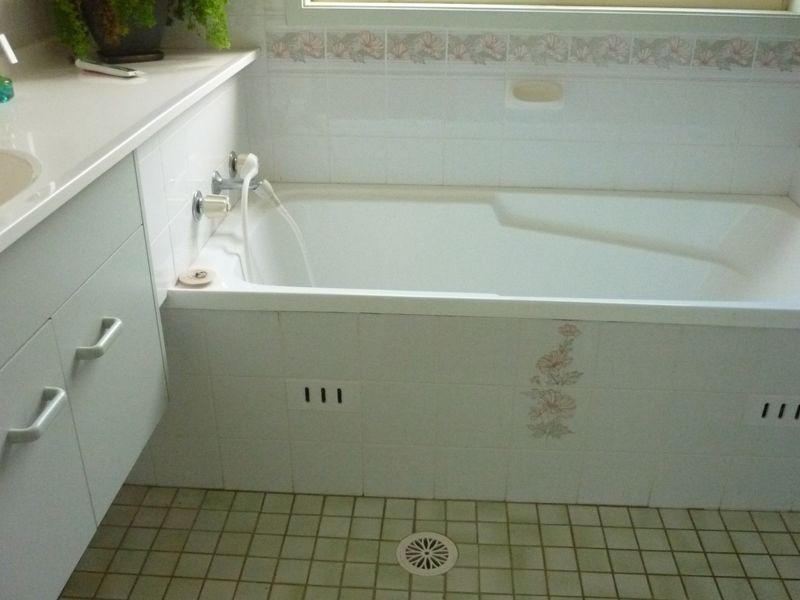 11 Bottlebrush Drive, Glenning Valley NSW 2261