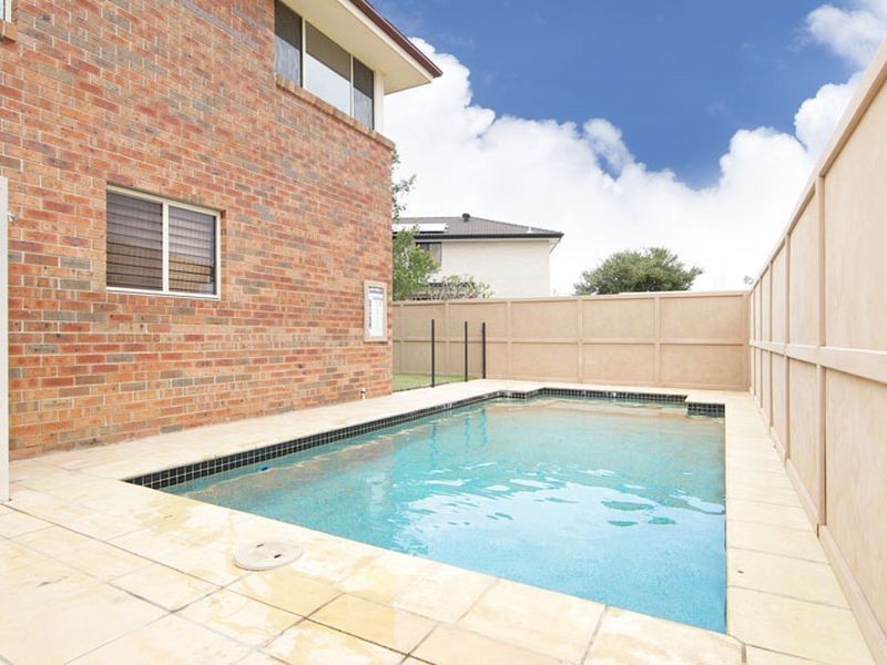 8 Panarea Close, Tumbi Umbi NSW 2261