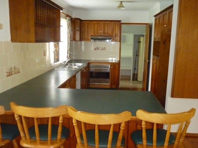 72 Platypus Road, Berkeley Vale NSW 2261