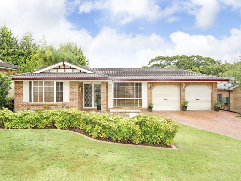 4 Wendie  Close, Tumbi Umbi NSW 2261