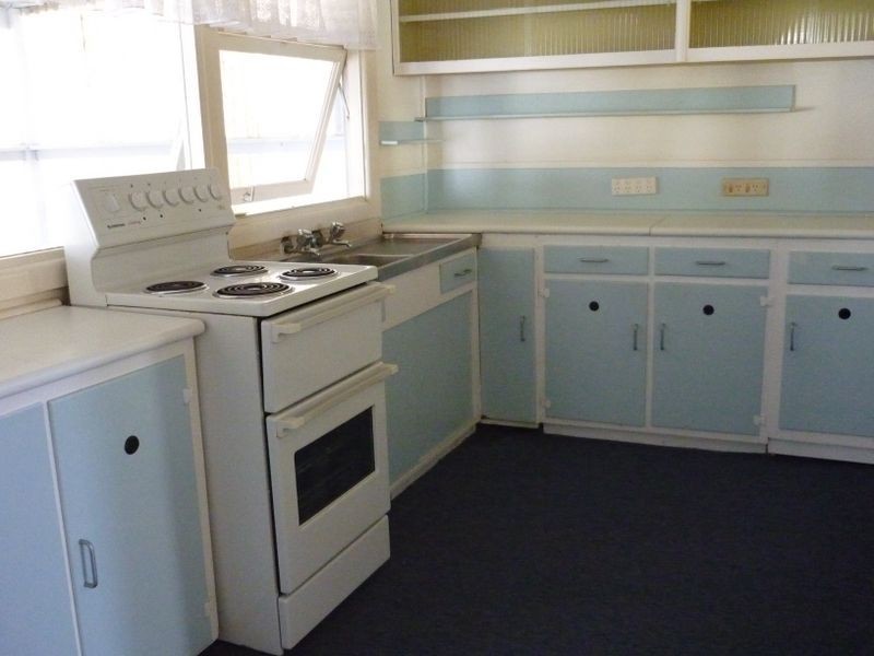 20 Armstrong Avenue, Killarney Vale NSW 2261