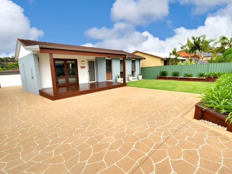 24 George Evans Road, Killarney Vale NSW 2261