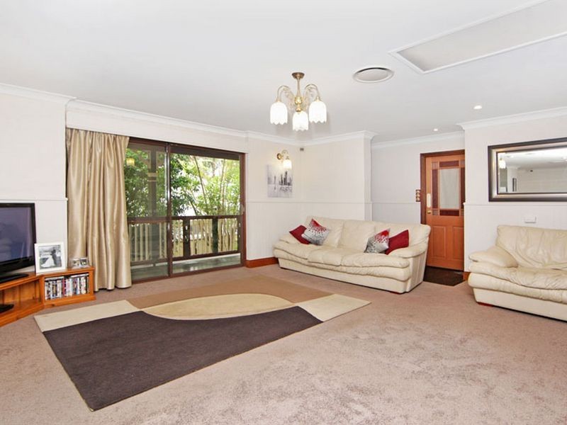 16 Judith Anne Drive, Berkeley Vale NSW 2261