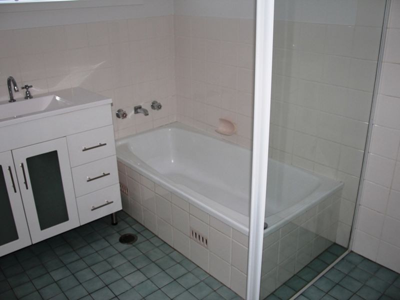 58 Macarthur Street, Killarney Vale NSW 2261