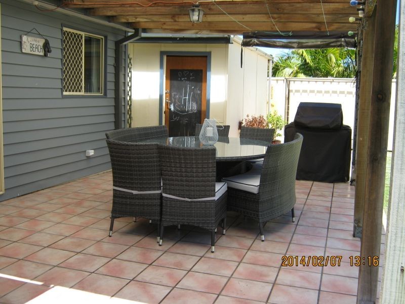 15 Armstrong  Avenue, Killarney Vale NSW 2261