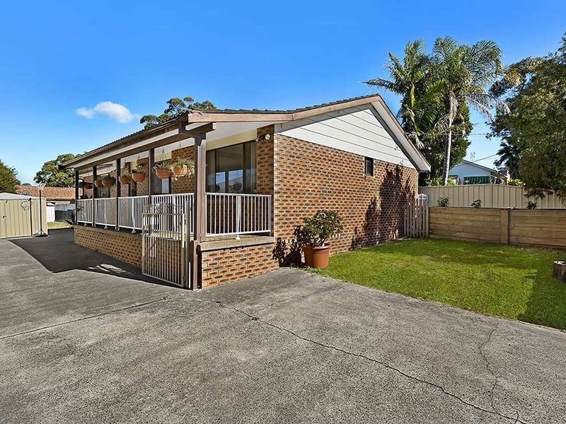 8 East Street, Killarney Vale NSW 2261