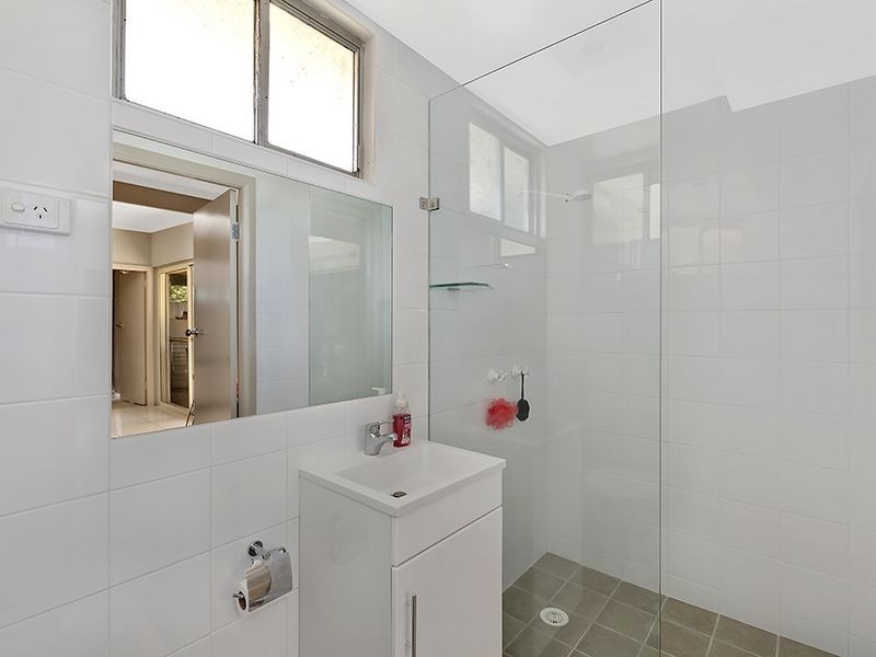 9 Ferndell Way, Berkeley Vale NSW 2261