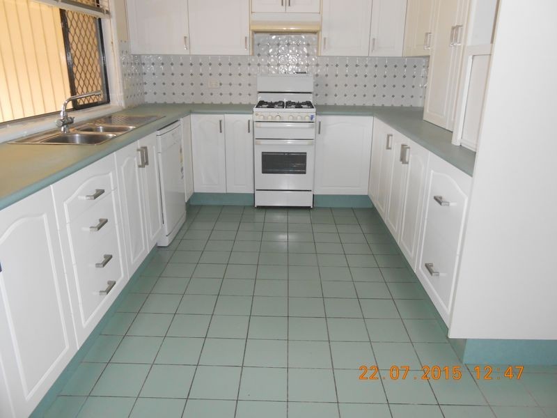 1 Belford Avenue, Bateau Bay NSW 2261