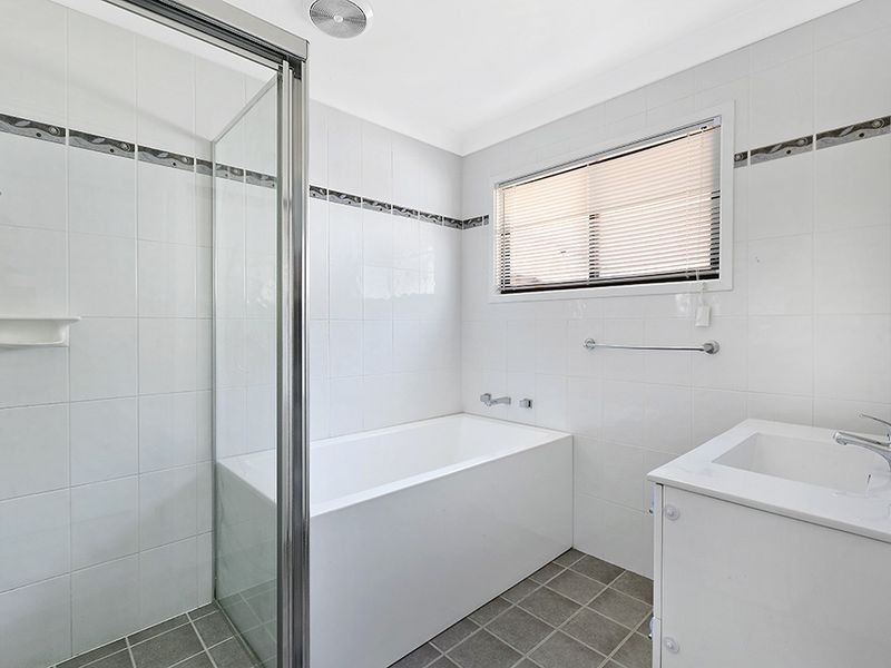 14 Culwulla Street, Berkeley Vale NSW 2261