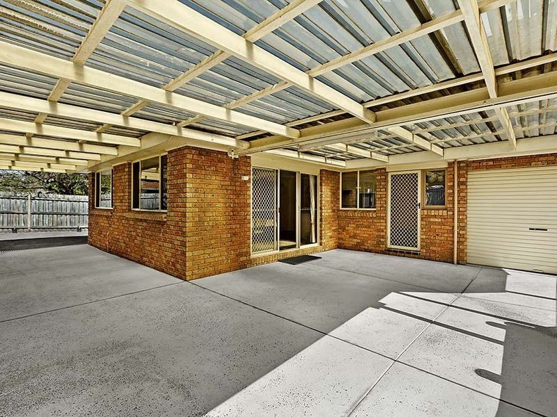 6 Vaughan Close, Killarney Vale NSW 2261