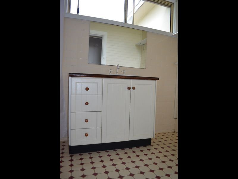 86 Robertson Road, Killarney Vale NSW 2261