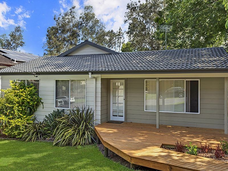 34 Platypus Road, Berkeley Vale NSW 2261