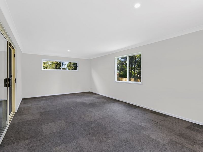 34 Platypus Road, Berkeley Vale NSW 2261