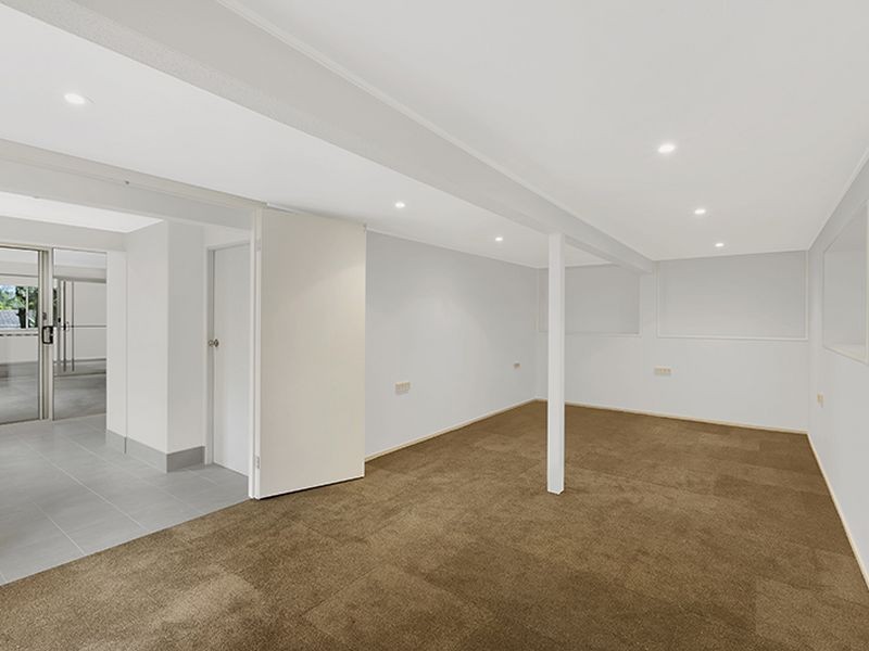 34 Platypus Road, Berkeley Vale NSW 2261