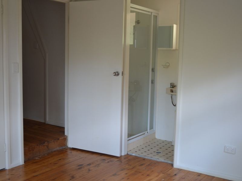 33 Brenda Ave, Tumbi Umbi NSW 2261