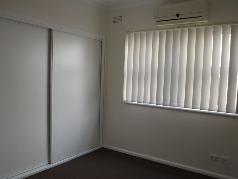 64 Kingsford Smith Drive, Berkeley Vale NSW 2261