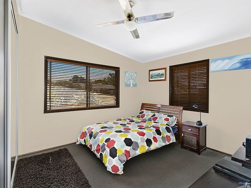 18 Macarthur St, Killarney Vale NSW 2261