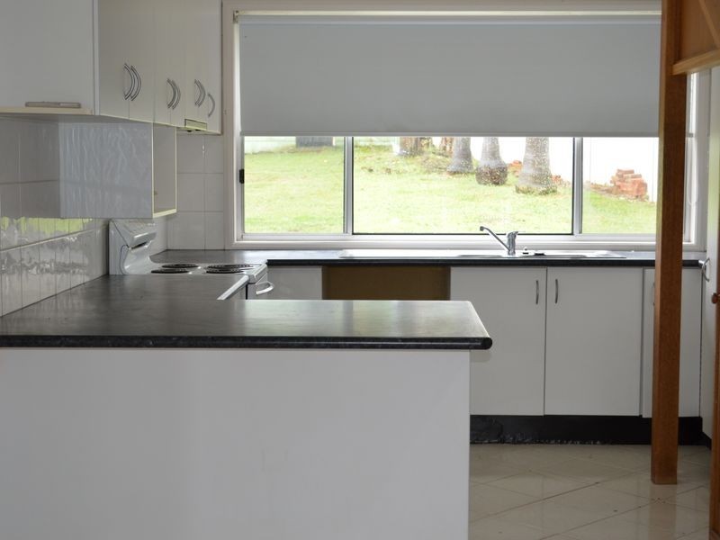 162 Sunrise Ave, Halekulani NSW 2262